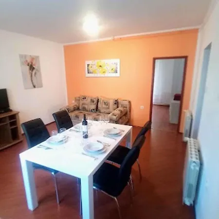 In - Istrien 11580 Apartment *