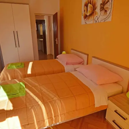In - Istrien 11580 Apartment